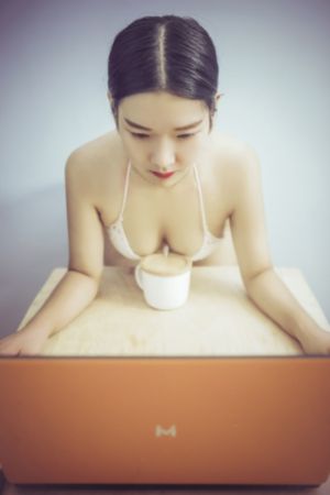 八戒八戒在线观看免费高清电视剧_BD英语在线视频观看
